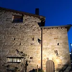 Vallucos Inn