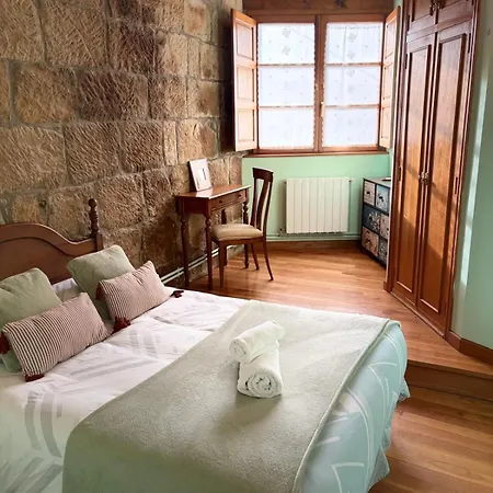 Vallucos Fogadó San Martín de Elines