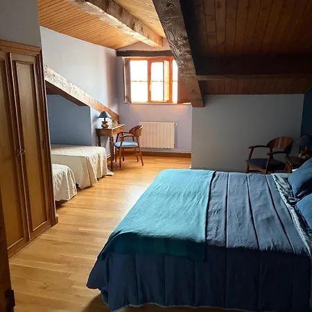 Vallucos Inn *